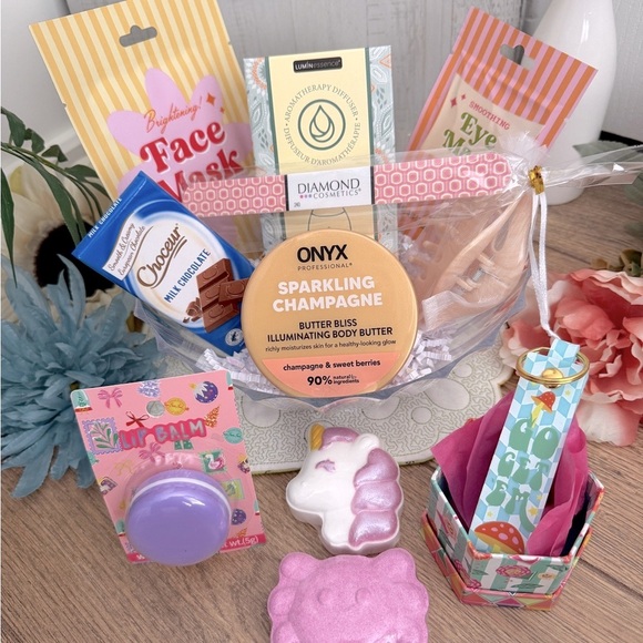 Sparkling Champagne Spa Gift Basket - Thank You Gift, Valentine's Day Gift - Picture 3 of 5